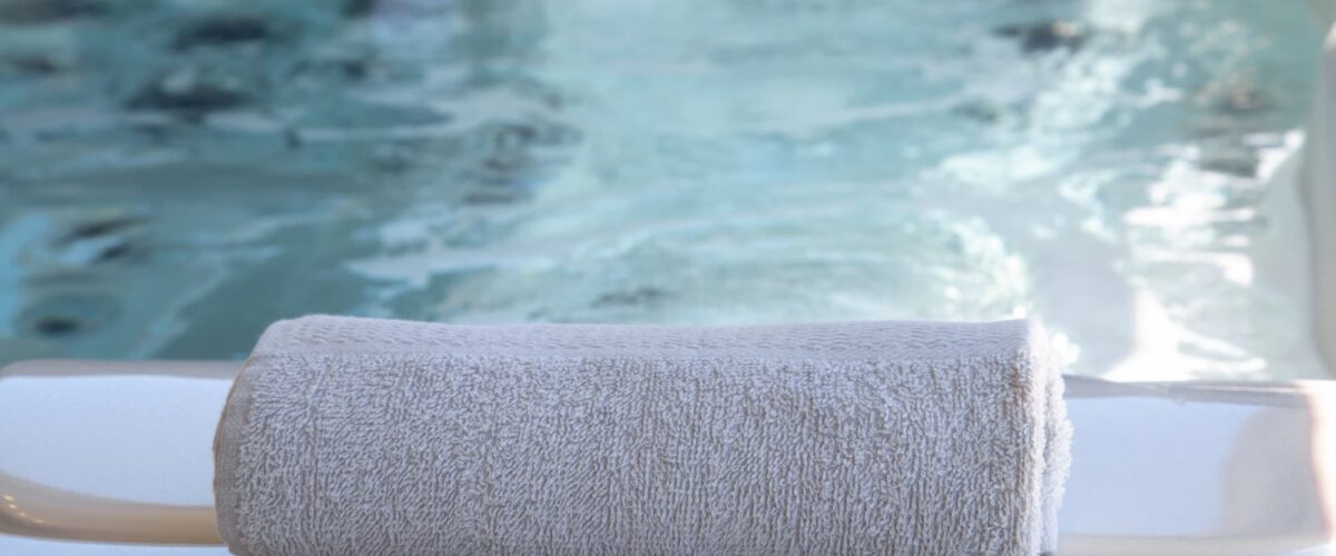 SERVICE_PISCINE_SPA_GITE_2 1200X500 | Eden'Roc Nos services : Laissez vous surprendre par notre espace spa et séminaire aux environs de Kaysersberg et Colmar Soultz-Haut-Rhin 0